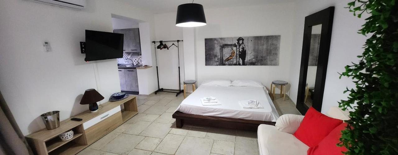 Apartment Simone Лечче Экстерьер фото
